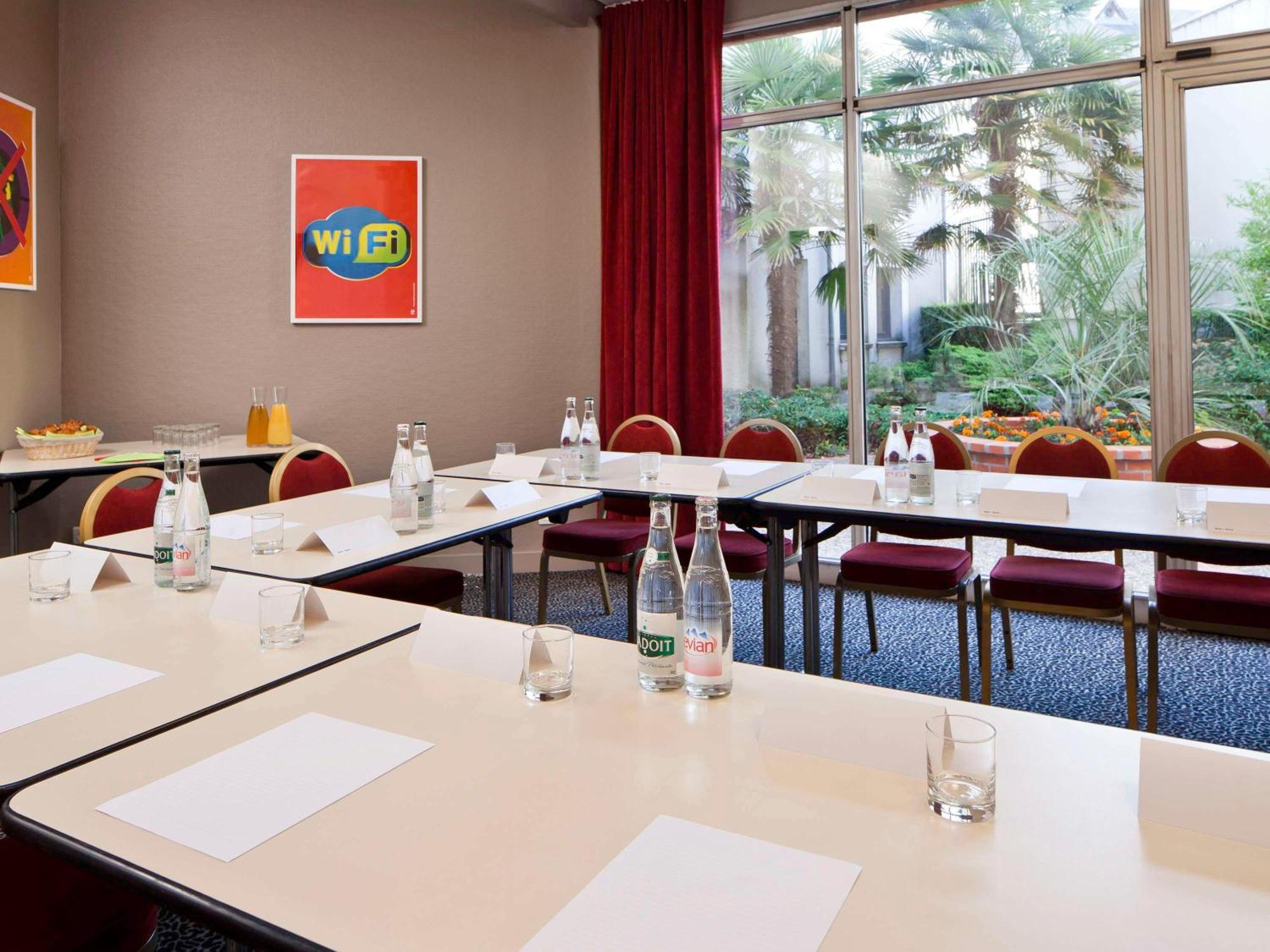 מלון Ibis Styles Blois Centre Gare מראה חיצוני תמונה